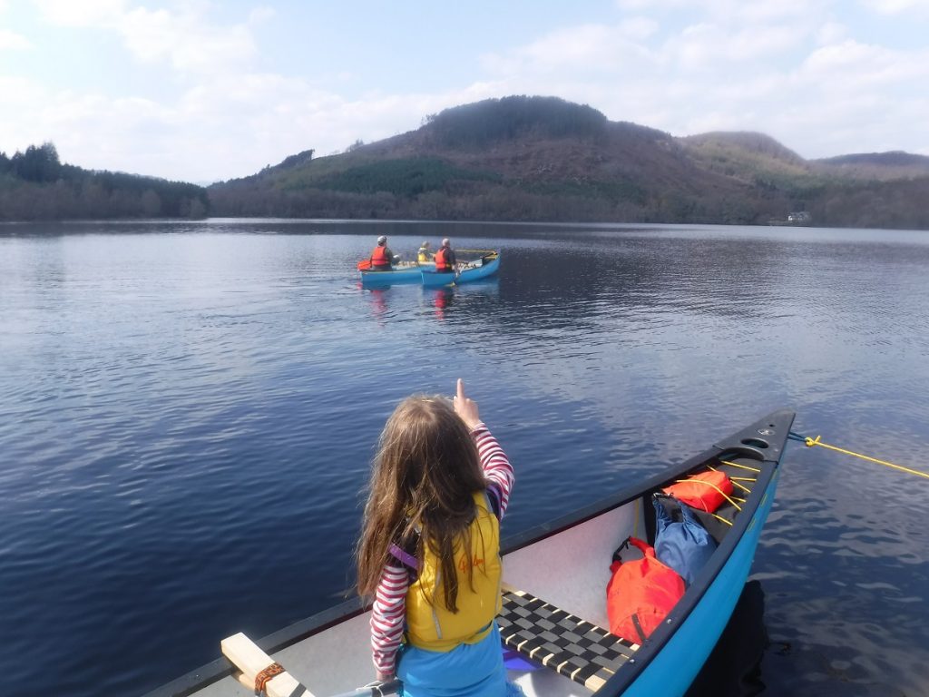 child-canoeing Small child canoeing