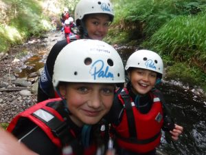 family-gorge-scrambling-trip family gorge scrambling trip