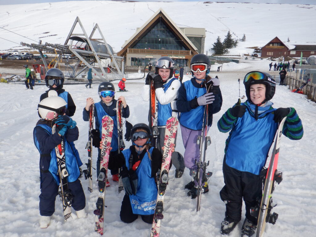 Kids ski lessons